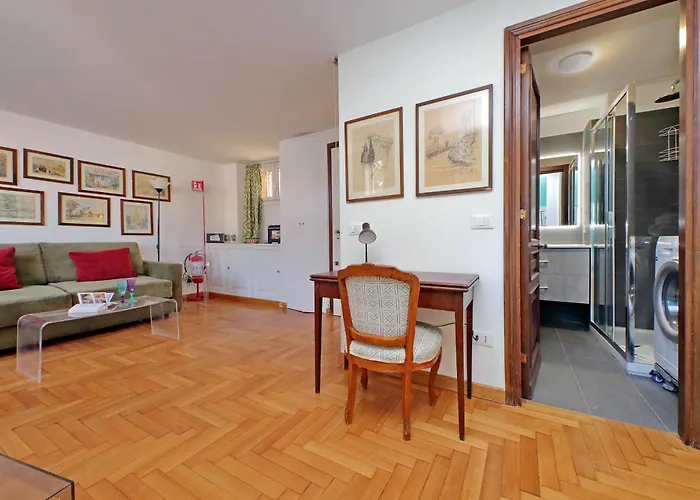 Lovely Via Sistina Appartement Rome
