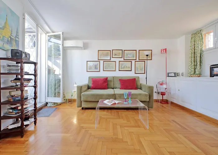 Lovely Via Sistina Appartement Rome